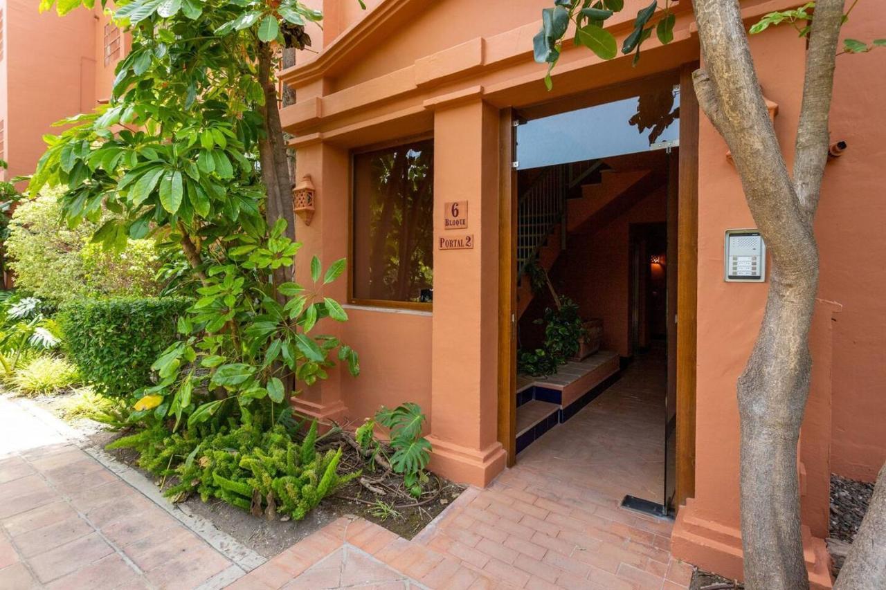 Royal W/shared Pool, Terrace &a/c * Malaga